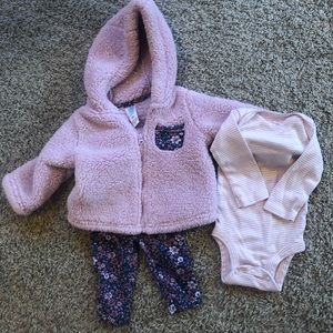 Baby matching Carter’s set